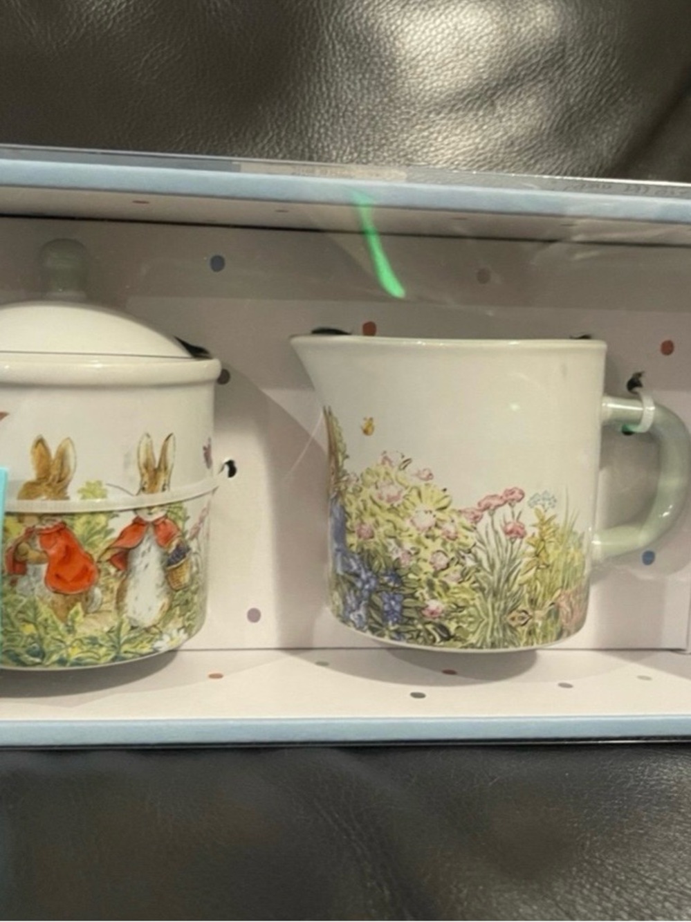 Easter Peter Rabbit Sugar and Creamer - Picture 6 of 7